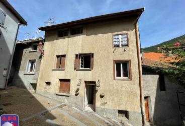 Immobilier vendre Tarascon sur Ariege 09400 1 appartement