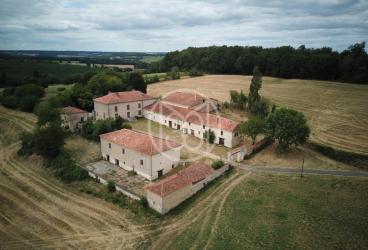 Maisons à Vendre Montmoreau Saint Cybard (16190) : 15 Annonces | Logic-immo