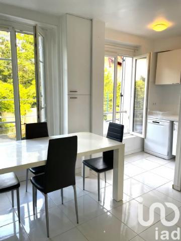 Appartement - 43 m² environ - 3 pièce(s)