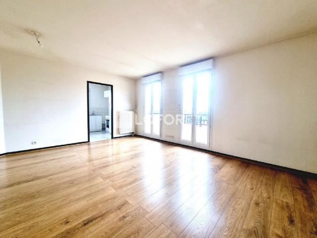 Appartement - 59 m² environ - 3 pièce(s)