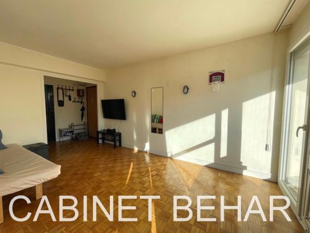 Appartement - 55 m² environ - 3 pièce(s)