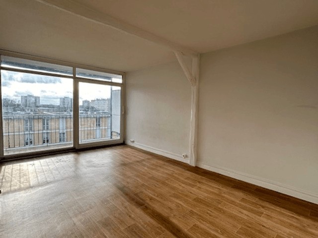 Appartement - 77 m² environ - 4 pièce(s)