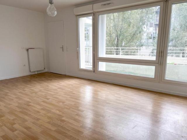 Appartement - 62 m² environ - 3 pièce(s)