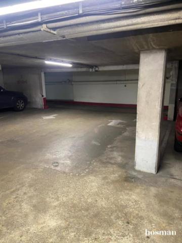 Parking - 0 m² environ - 0 pièce(s)