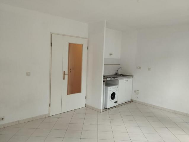 Appartement - 28 m² environ - 1 pièce(s)