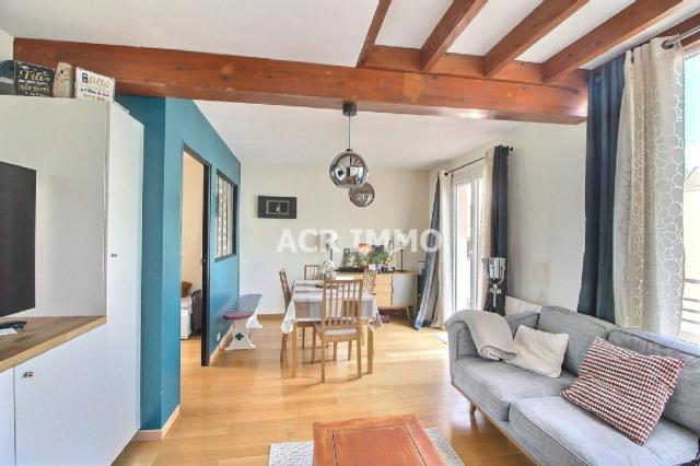 Appartement - 71 m² environ - 4 pièce(s)