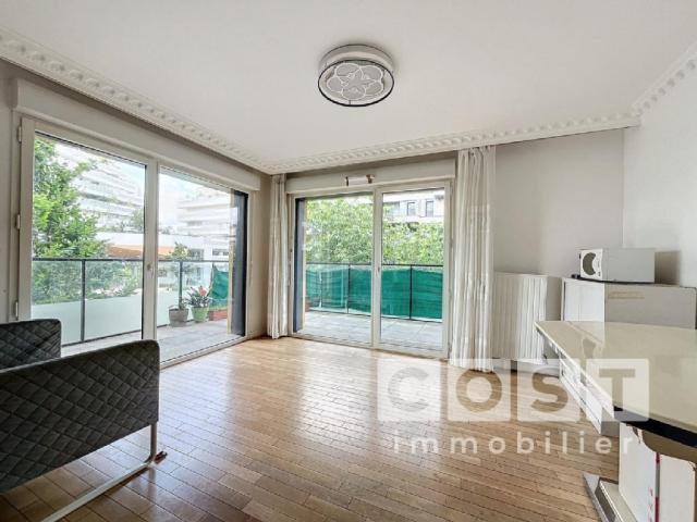 Appartement - 66 m² environ - 3 pièce(s)