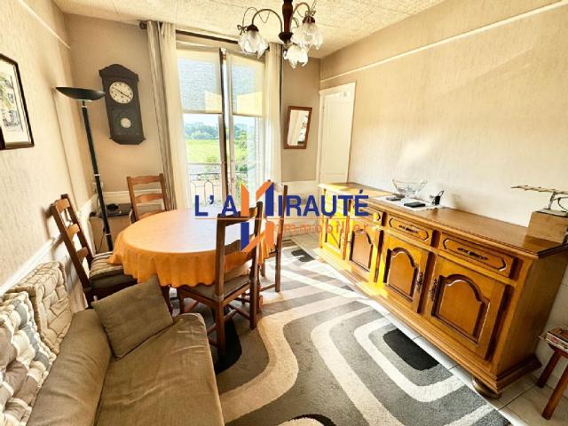 Appartement - 42 m² environ - 3 pièce(s)