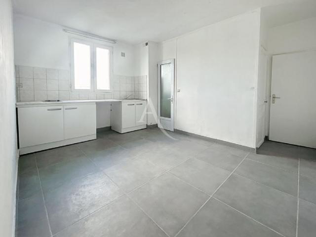 Appartement - 27 m² environ - 2 pièce(s)