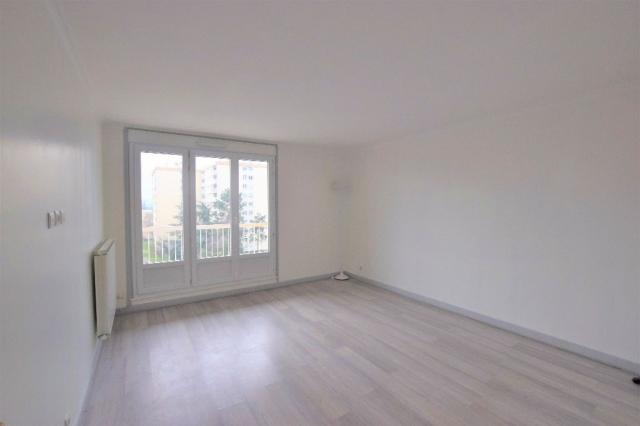 Appartement - 63 m² environ - 3 pièce(s)