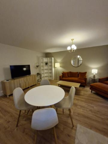 Appartement - 65 m² environ - 3 pièce(s)