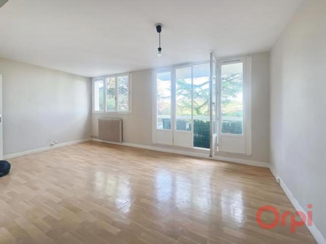 Appartement - 56 m² environ - 3 pièce(s)