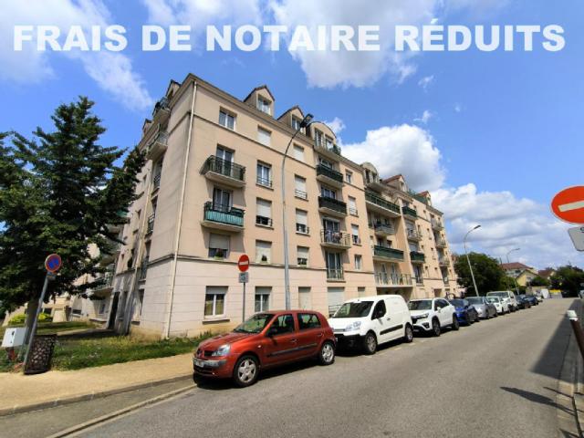 Appartement - 81 m² environ - 4 pièce(s)