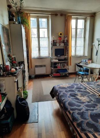 Appartement - 28 m² environ - 1 pièce(s)