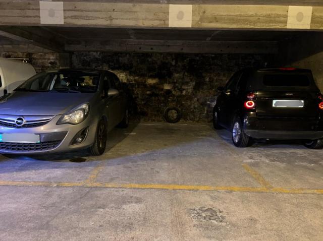 Parking - 10 m² environ - 0 pièce(s)