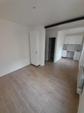 Appartement - 18 m² environ - 1 pièce(s)