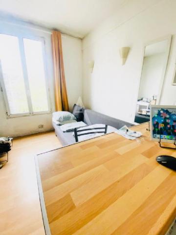 Appartement - 14 m² environ - 1 pièce(s)