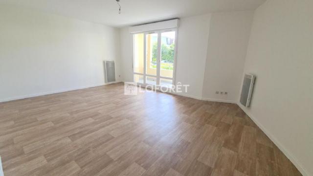 Appartement - 67 m² environ - 3 pièce(s)