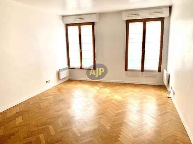 Appartement - 28 m² environ - 1 pièce(s)