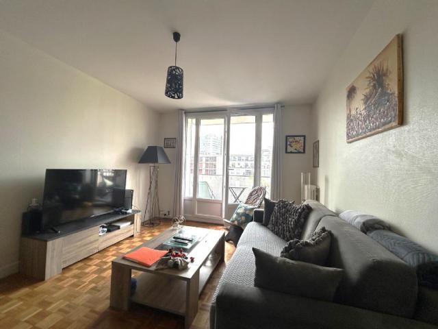 Appartement - 58 m² environ - 3 pièce(s)