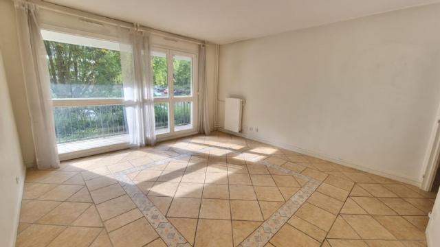 Appartement - 64 m² environ - 3 pièce(s)