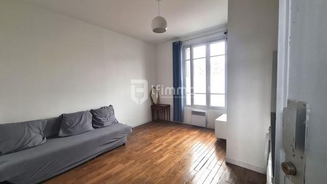 Appartement - 15 m² environ - 1 pièce(s)