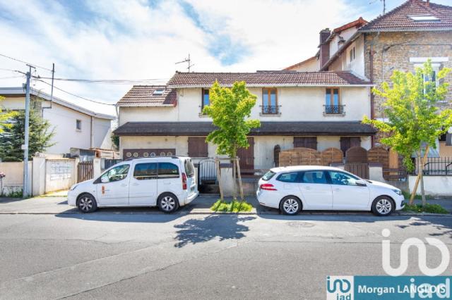 Appartement - 48 m² environ - 3 pièce(s)