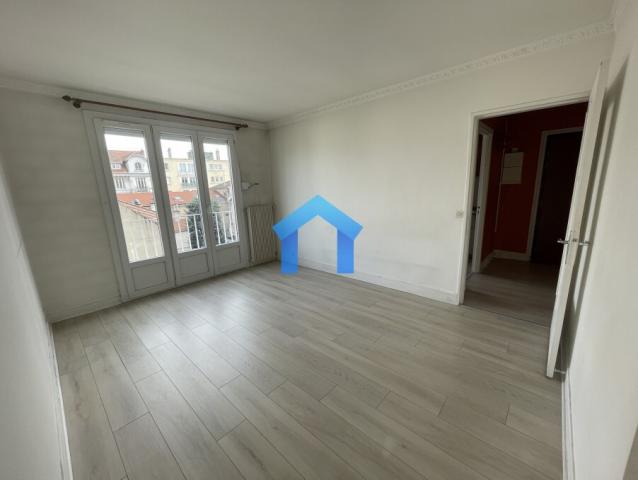 Appartement - 55 m² environ - 3 pièce(s)