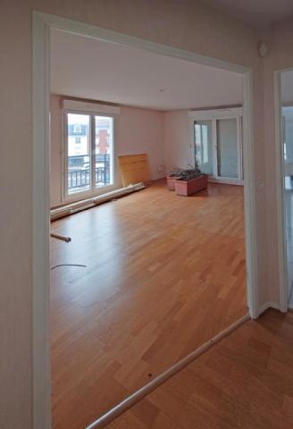 Appartement - 58 m² environ - 4 pièce(s)