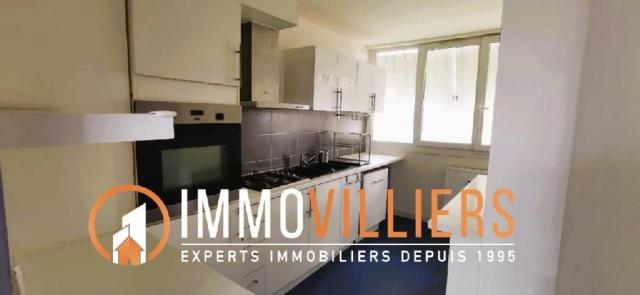 Appartement - 69 m² environ - 4 pièce(s)