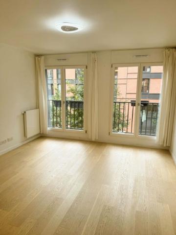 Appartement - 60 m² environ - 3 pièce(s)