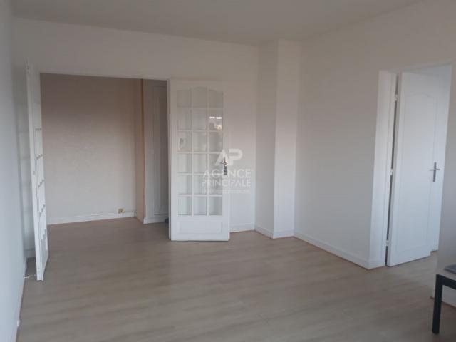 Location Appartement Chatou 53 Annonces Immobilieres Logic Immo