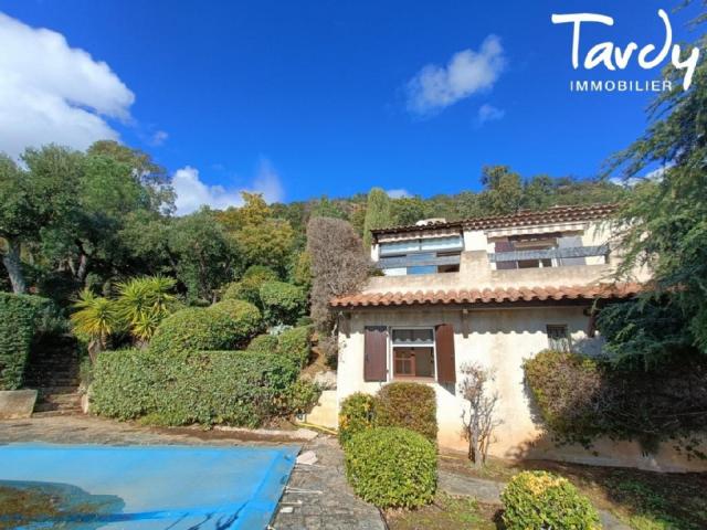 Maisons 4 Pièces à Vendre Le Lavandou (83980) : 19 Annonces | Logic-immo