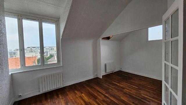 Appartement - 35 m² environ - 3 pièce(s)