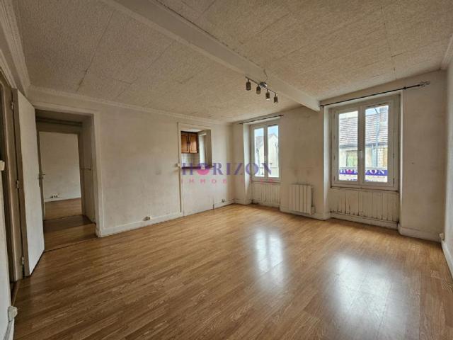 Appartement - 59 m² environ - 3 pièce(s)