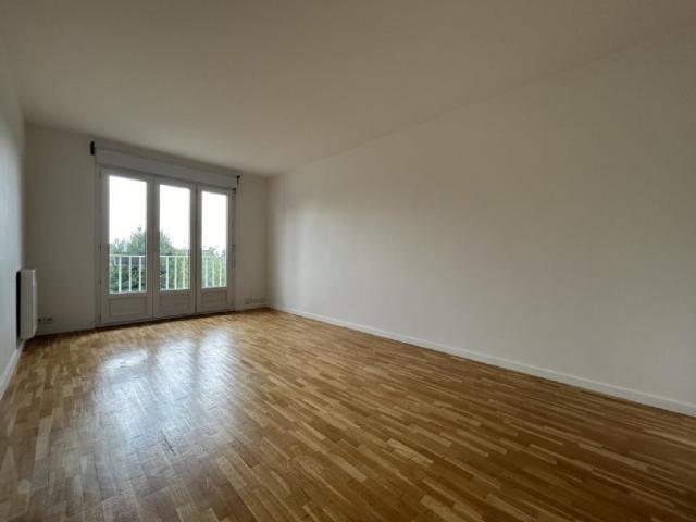 Appartement - 59 m² environ - 3 pièce(s)